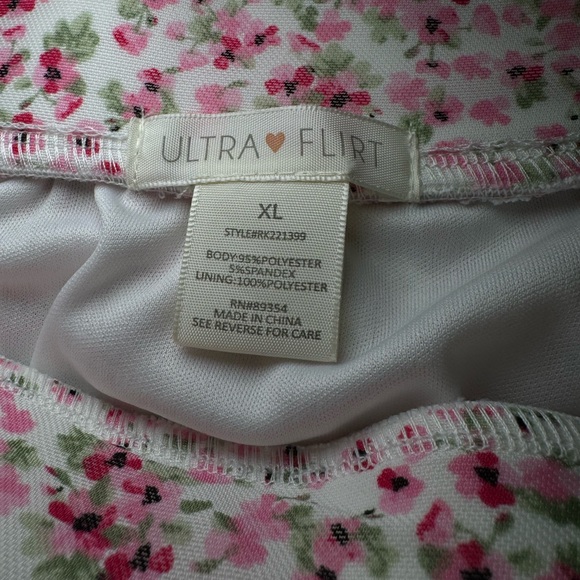 ULTRA FLIRT Skirt Pink Ruched Mesh with Vertical Drawstrings Tiny Rose Ditsy XL - Picture 4 of 8